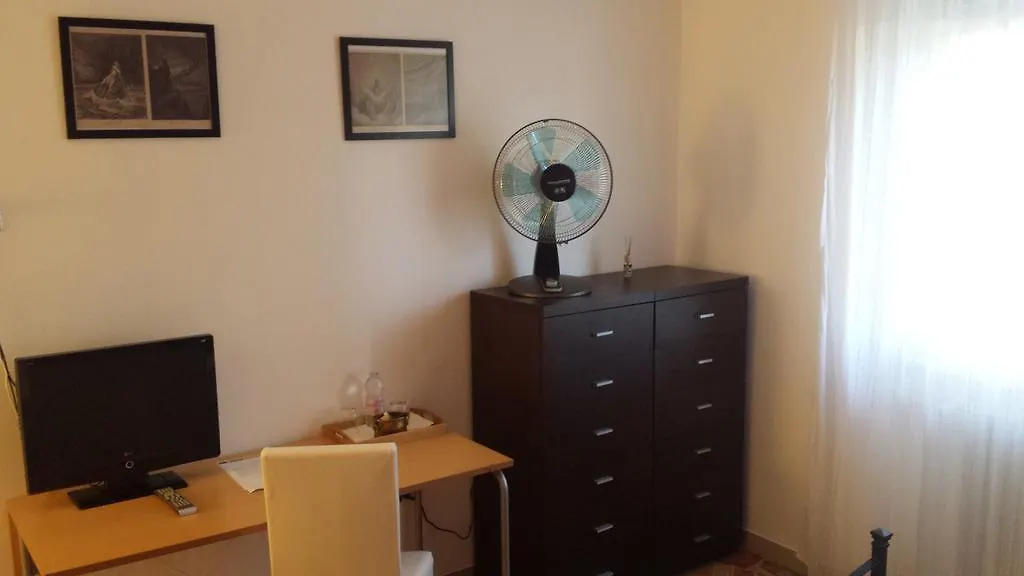 Luci A San Siro Bed & Breakfast Milan